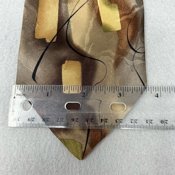 J. Garcia New York, NY Collection Thirty-Five Mens Neck Silk Tie 2004, 3.5 x 57 - Picture 3 of 6